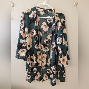 Gorgeous Pinkblush floral chiffon kimono